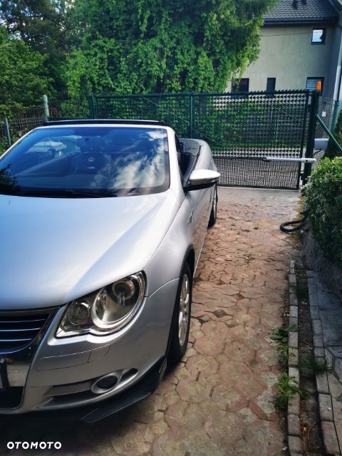 Volkswagen Eos - 8