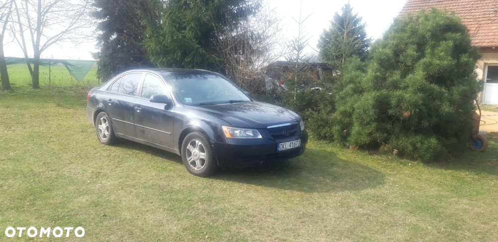 Hyundai Sonata - 3