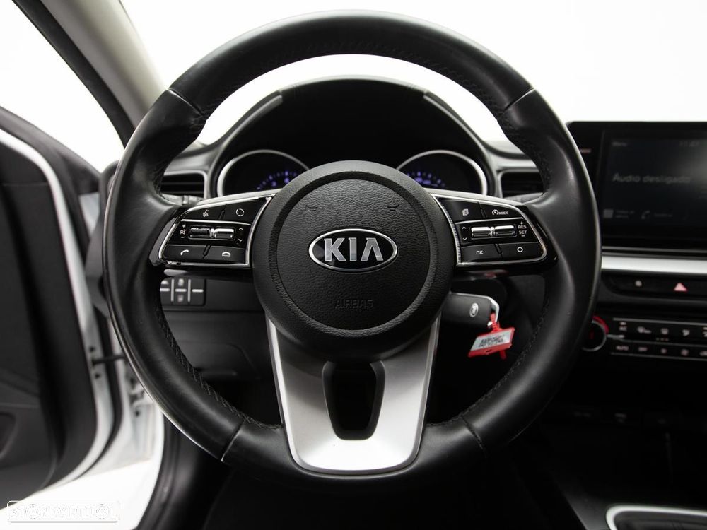 Kia Ceed 1.0 T-GDI Urban - 14
