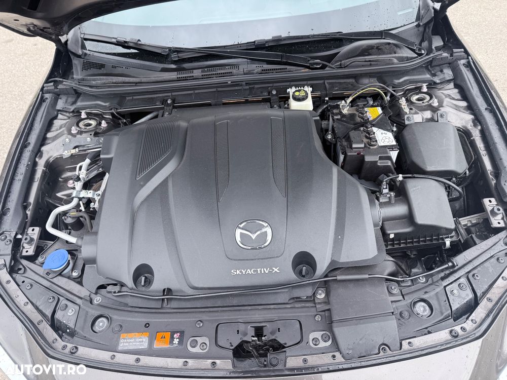 Mazda 3 - 8