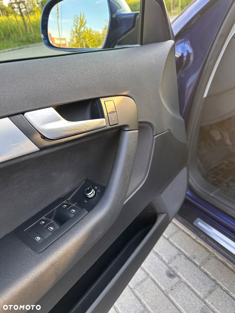 Audi A3 Sportback 2.0 TDI DPF Quattro Attraction - 13