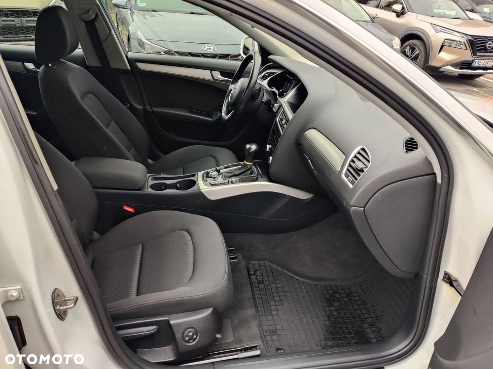 Audi A4 Avant 2.0 TDI DPF multitronic S line Sportpaket - 17