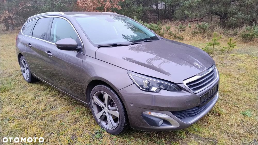 Peugeot 308 e-HDi 115 Stop & Start Allure - 8
