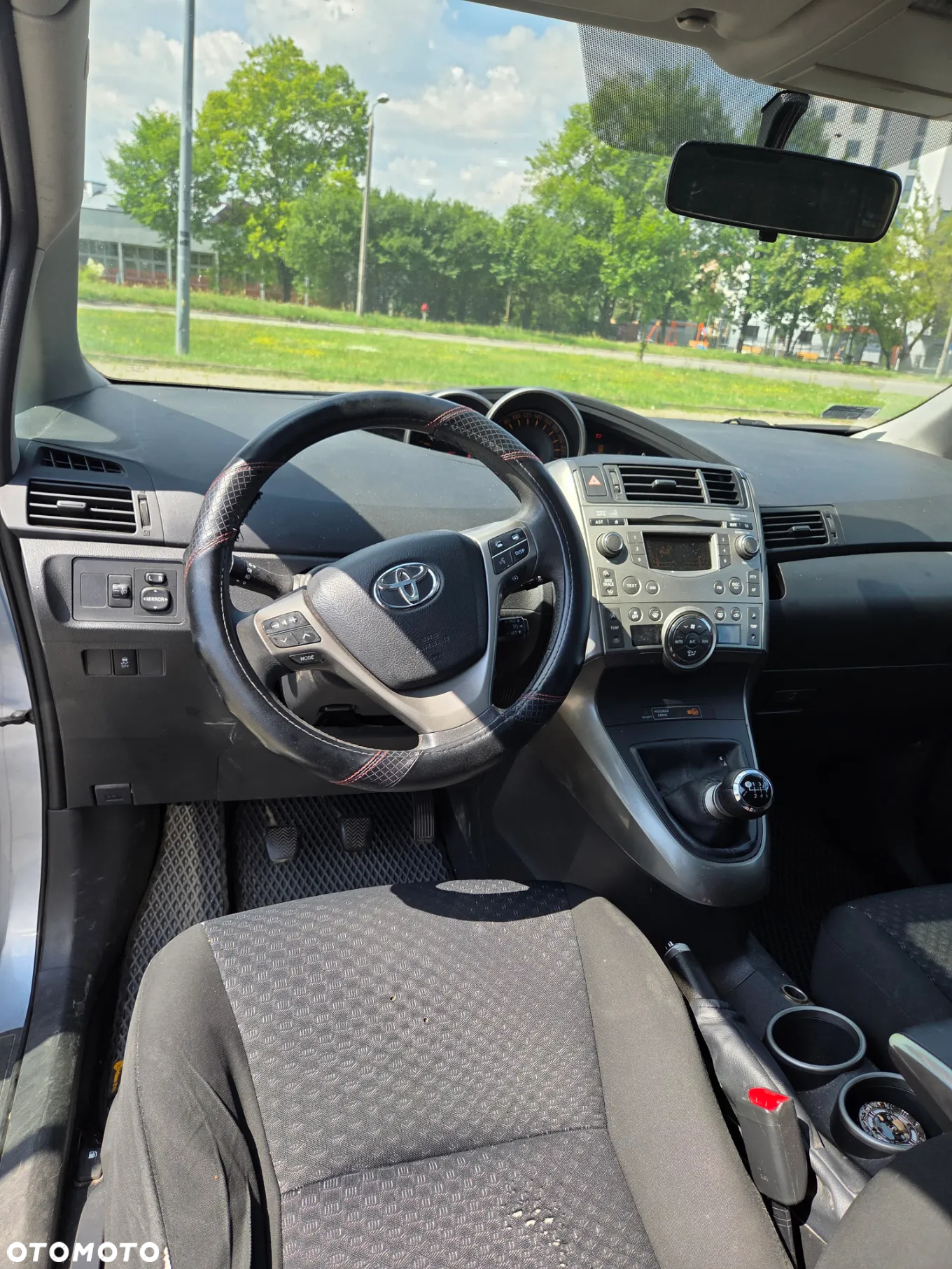 Toyota Verso 2.0 D-4D Luna 7os - 10