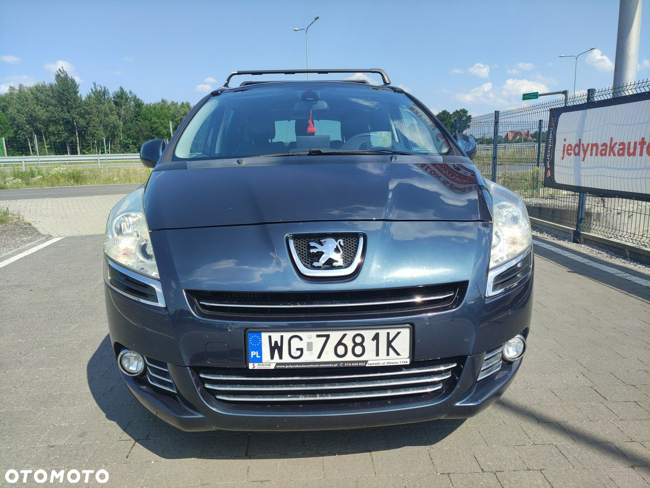 Peugeot 5008 - 3