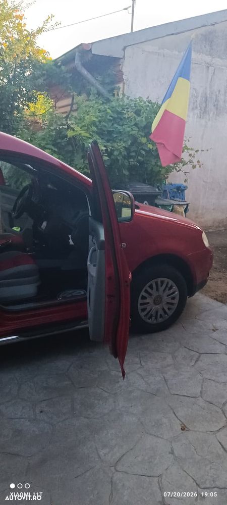 Volkswagen Caddy - 5