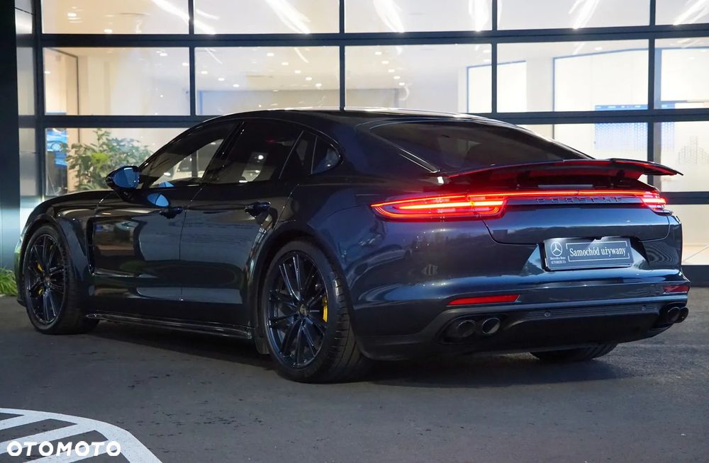 Porsche Panamera Turbo - 5