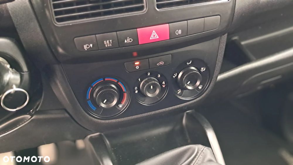 Opel Combo Tour L1H1 - 11