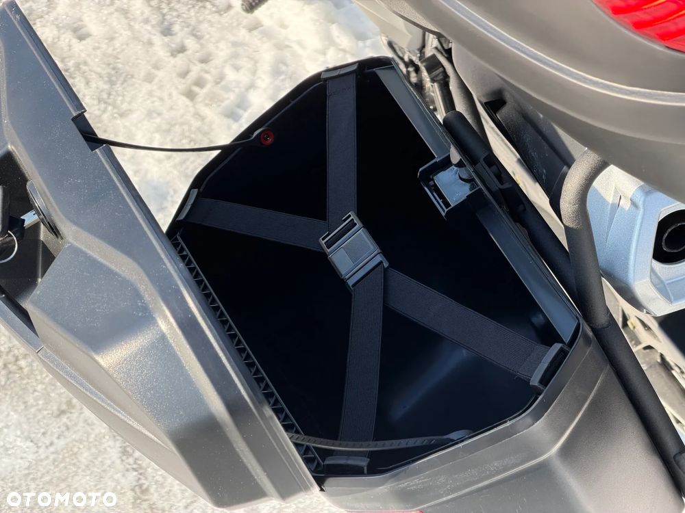 Barton Hyper - 13