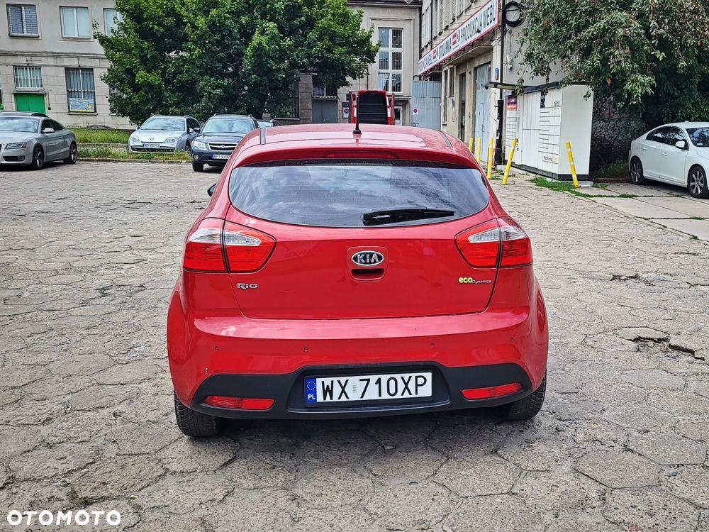 Kia Rio 2012 photo 3