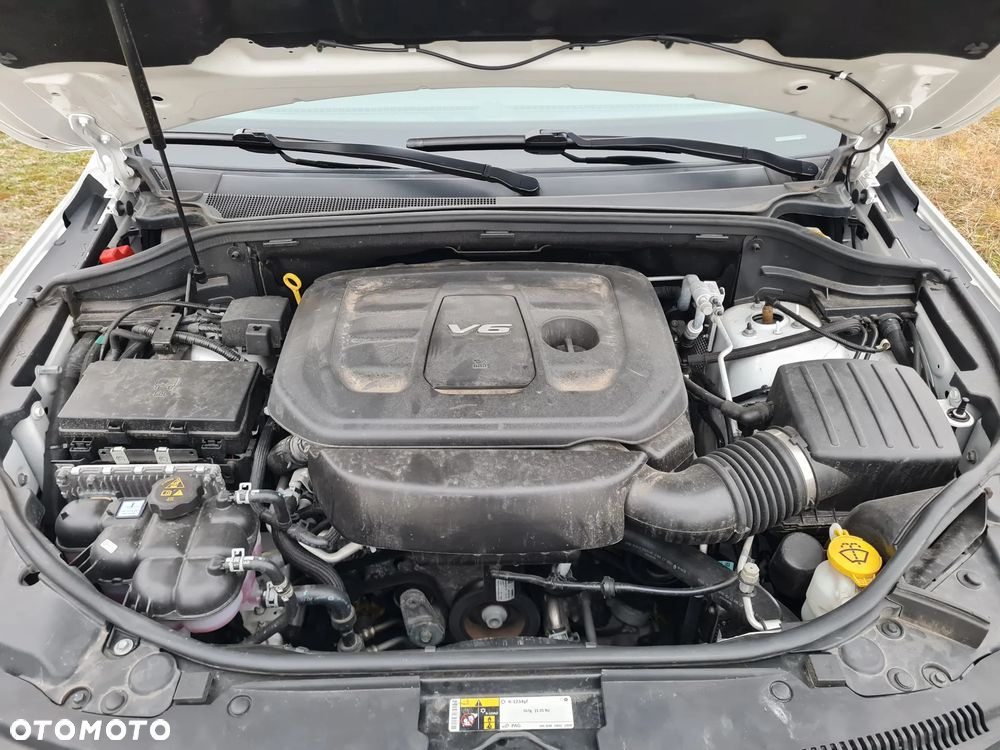 Jeep Grand Cherokee - 18