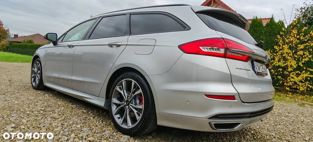 Ford Mondeo - 17