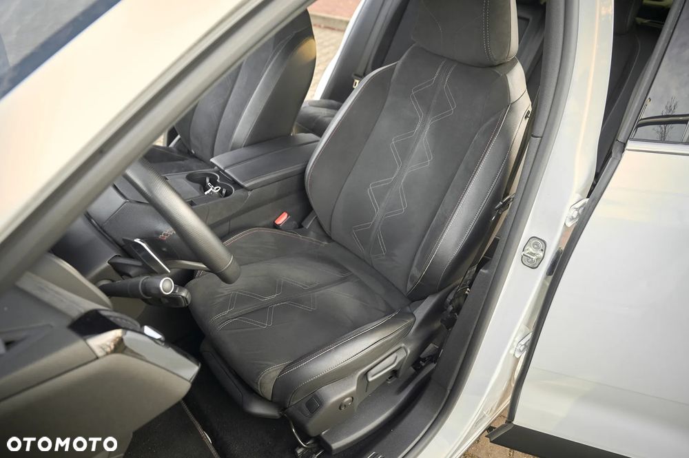 DS Automobiles DS 7 Crossback 1.6 E-Tense 4x4 Performance Line + - 26