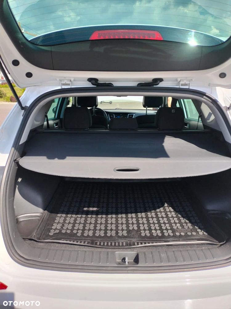 Hyundai Tucson 1.6 GDI BlueDrive Comfort 2WD - 6