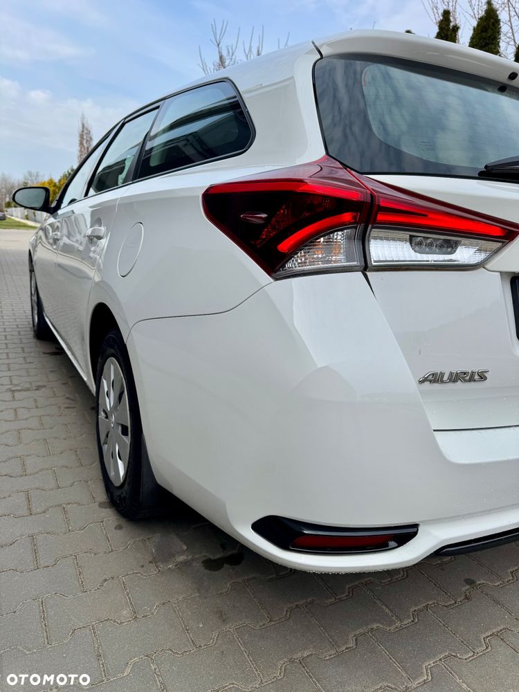 Toyota Auris 1.6 Active - 16
