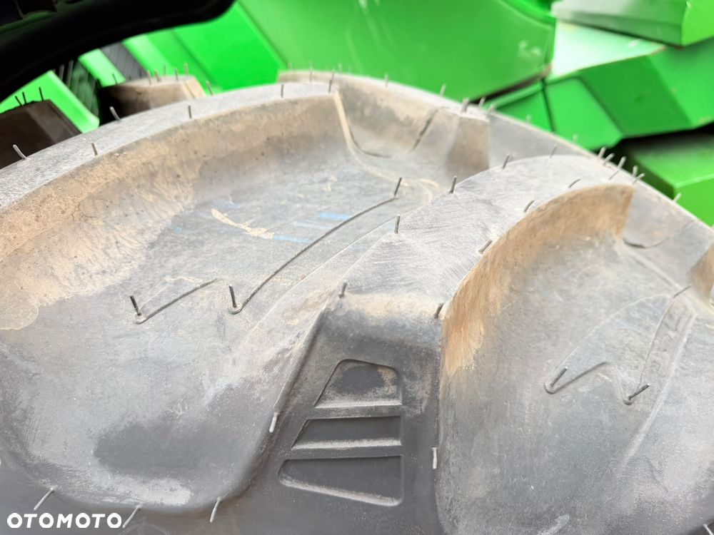 John Deere 6140R - 24