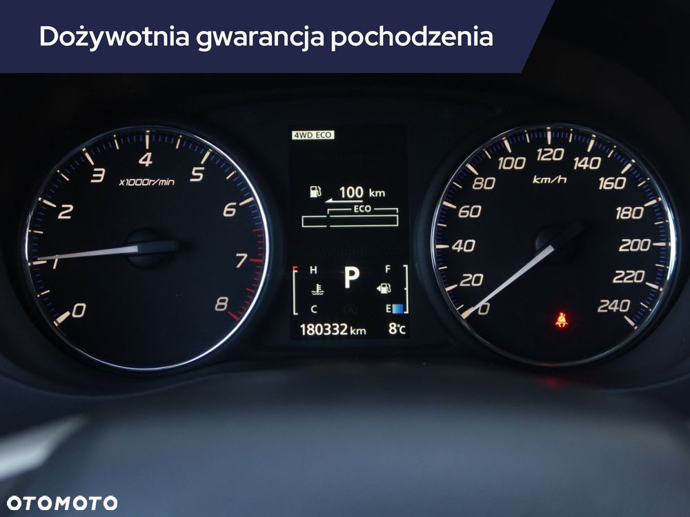 Mitsubishi Outlander - 13