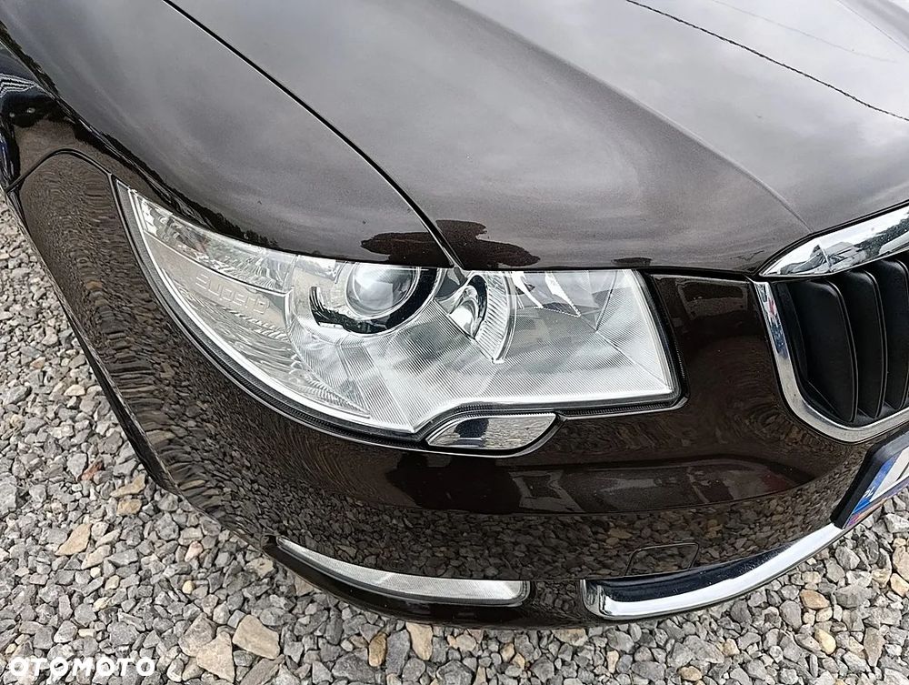 Skoda Superb 2.0 TDI Business DSG - 10