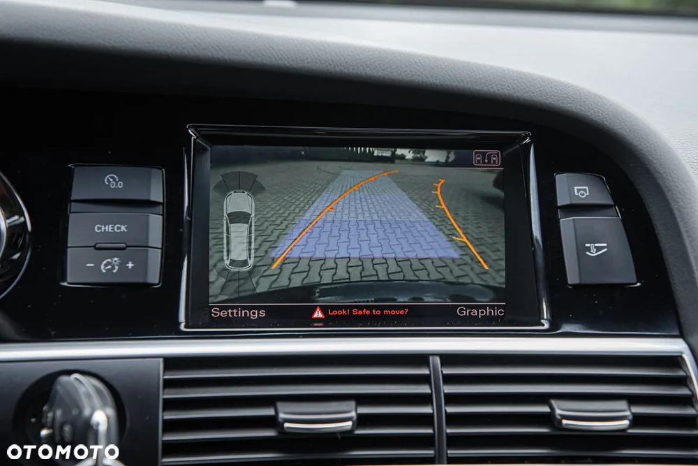 Audi RS6 ver-5-0-tfsi-quattro-tiptr - 28