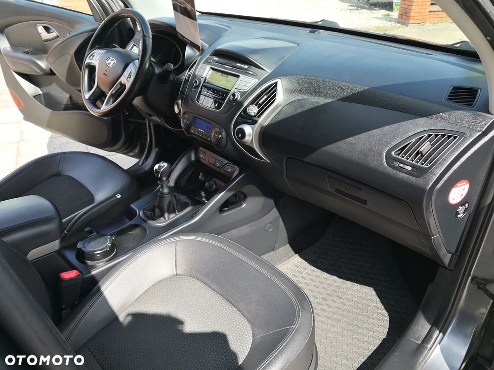 Hyundai ix35 2.0 CRDi 2WD Style - 16