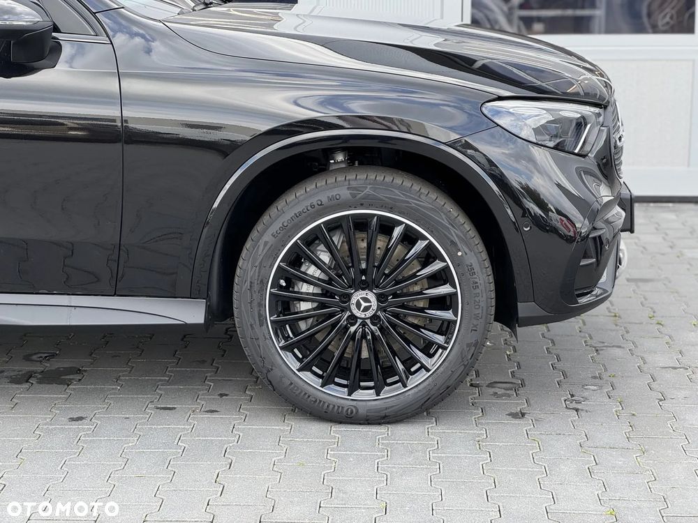 Mercedes-Benz GLC 300 de PHEV 4-Matic AMG Line - 8