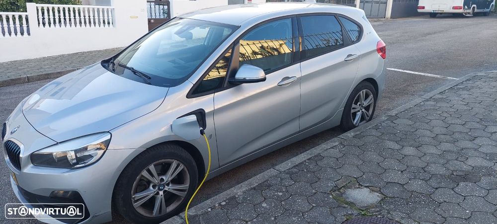 BMW 225xe Active Tourer iPerformance - 2