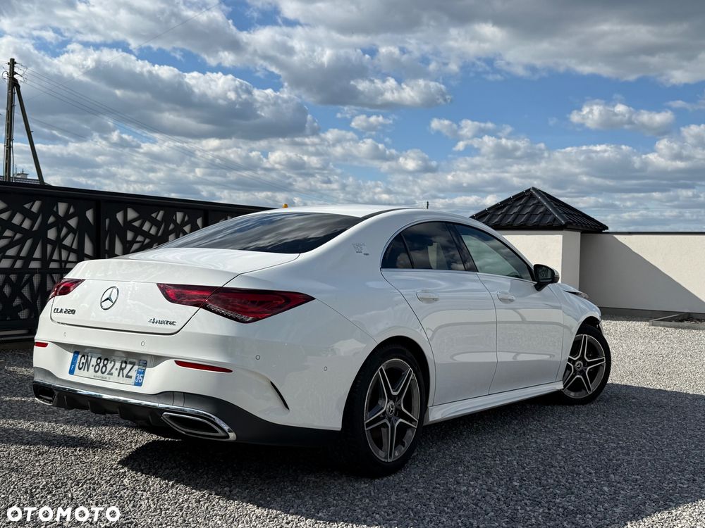 Mercedes-Benz CLA 220 7G-DCT AMG Line - 14