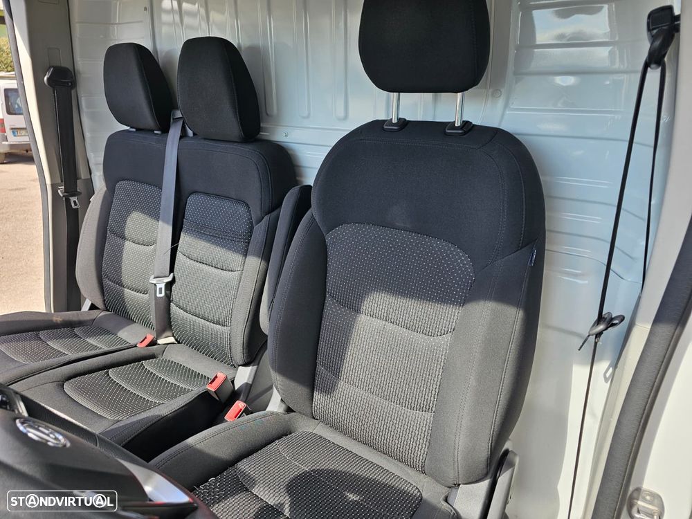 Maxus DELIVER 9 - 20