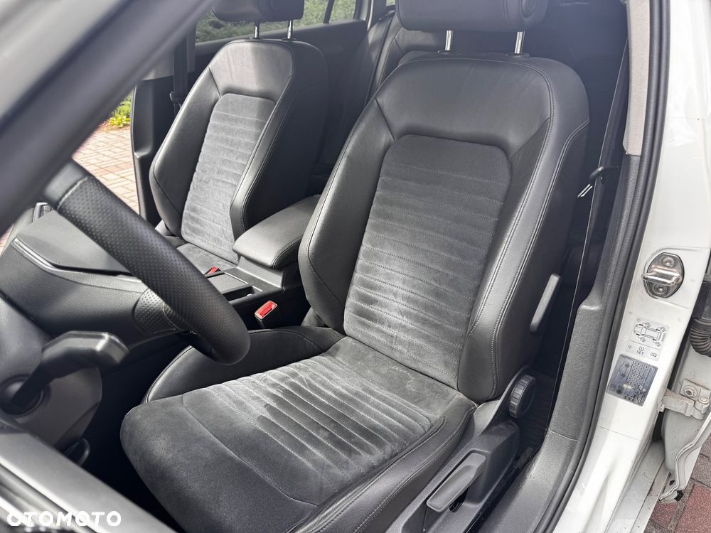 Volkswagen Passat 2.0 TDI EVO Elegance DSG - 14