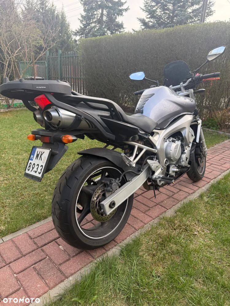 Yamaha FZ6 - 5