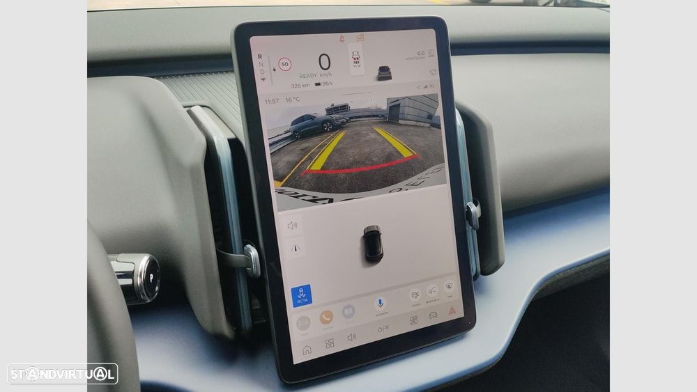 Volvo EX30 69 kWh Twin Motor Plus - 18