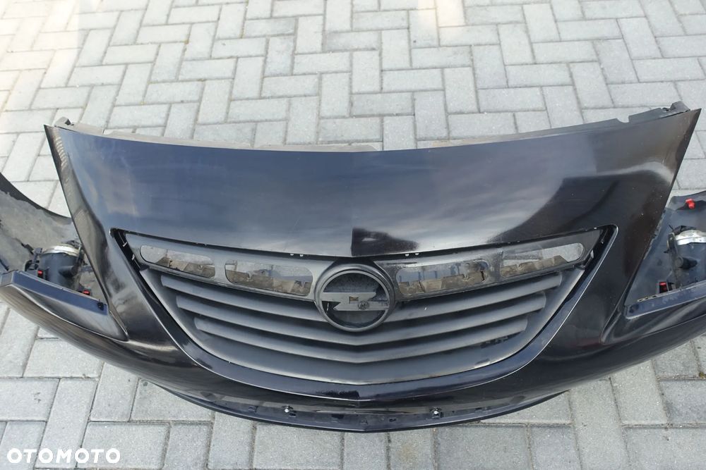 ZDERZAK PRZEDNI OPEL MERIVA B - 7