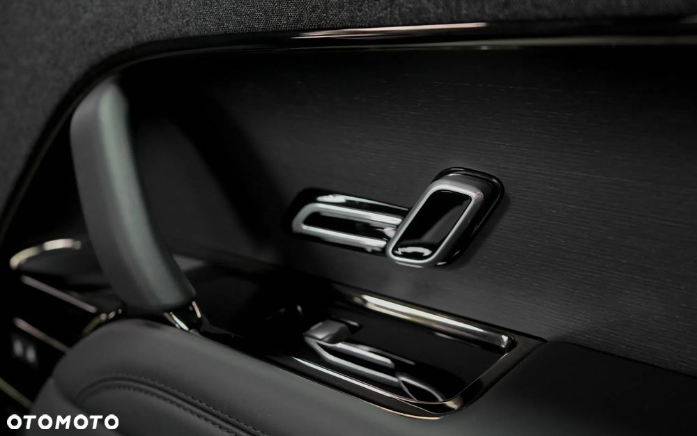 Land Rover Range Rover Sport S 3.0 D300 mHEV Dynamic SE - 36
