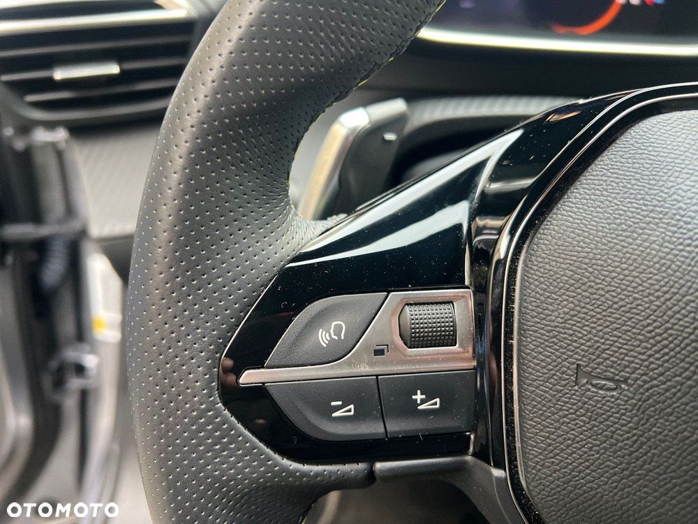 Peugeot 2008 1.2 PureTech GT S&S EAT8 - 14