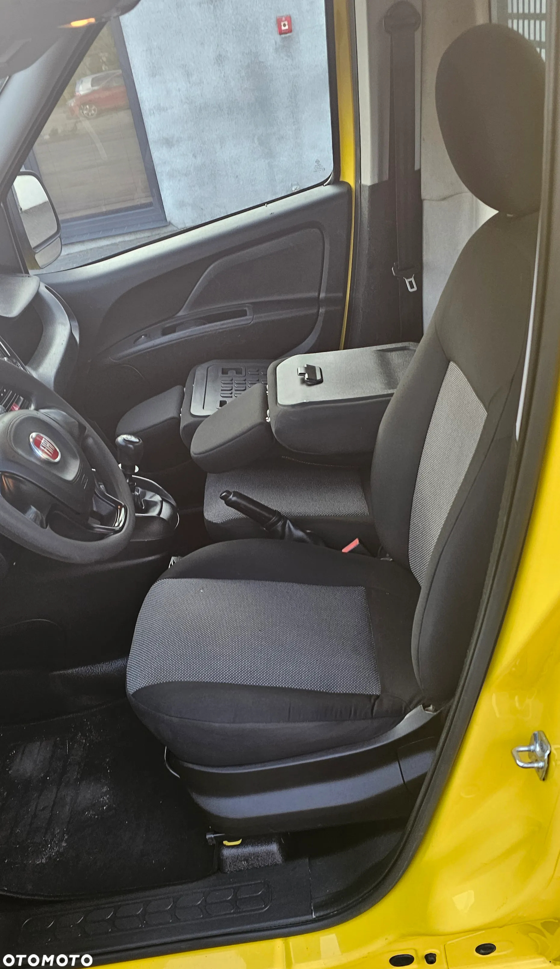 Fiat Doblo - 16