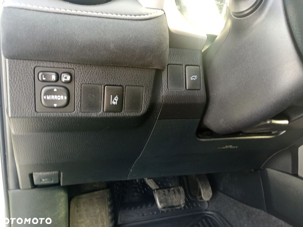 Toyota RAV4 ver-2-5-hybrid-executive-4x2 - 14