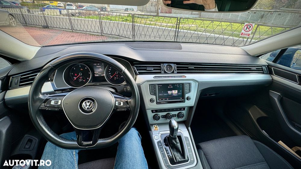 Volkswagen Passat - 6