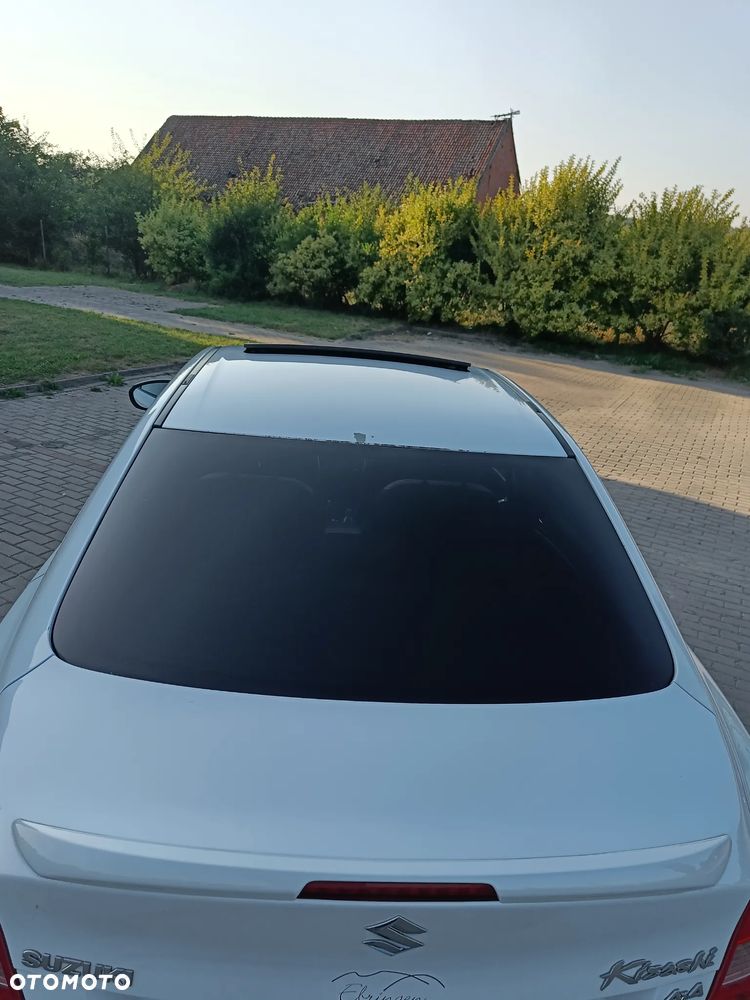 Suzuki Kizashi 2.4 4x4 CVT Sport - 11