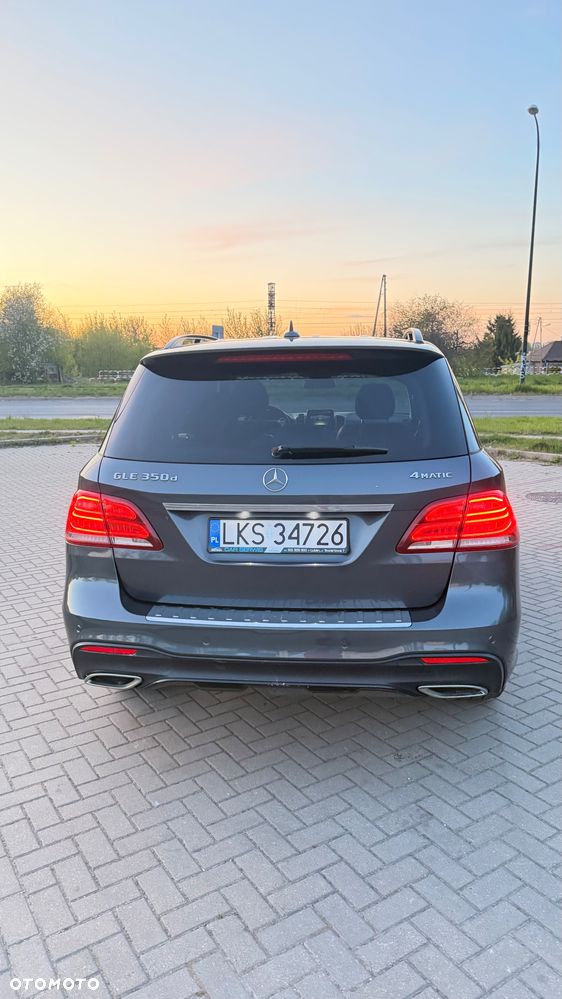 Mercedes-Benz GLE 350 d 4Matic 9G-TRONIC - 4