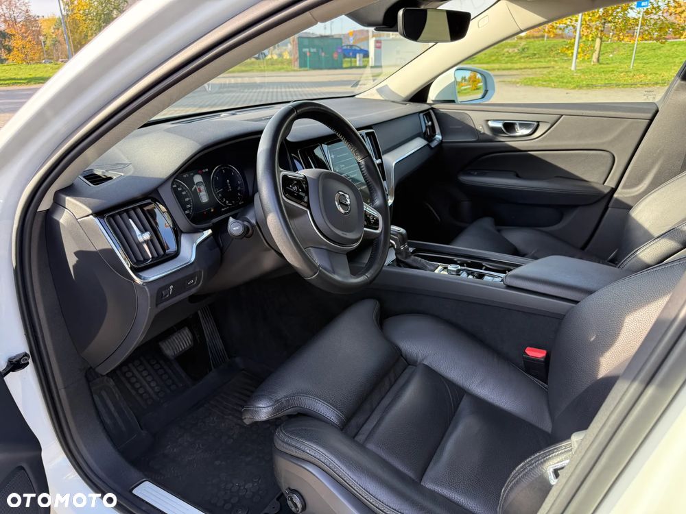 Volvo V60 Cross Country Pro D4 AWD - 9