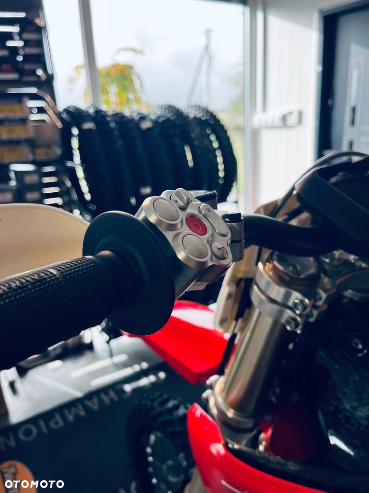 Stark Future EX - 10