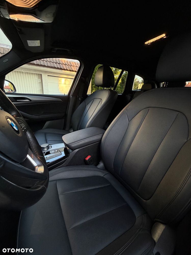 BMW X3 sDrive18d - 6
