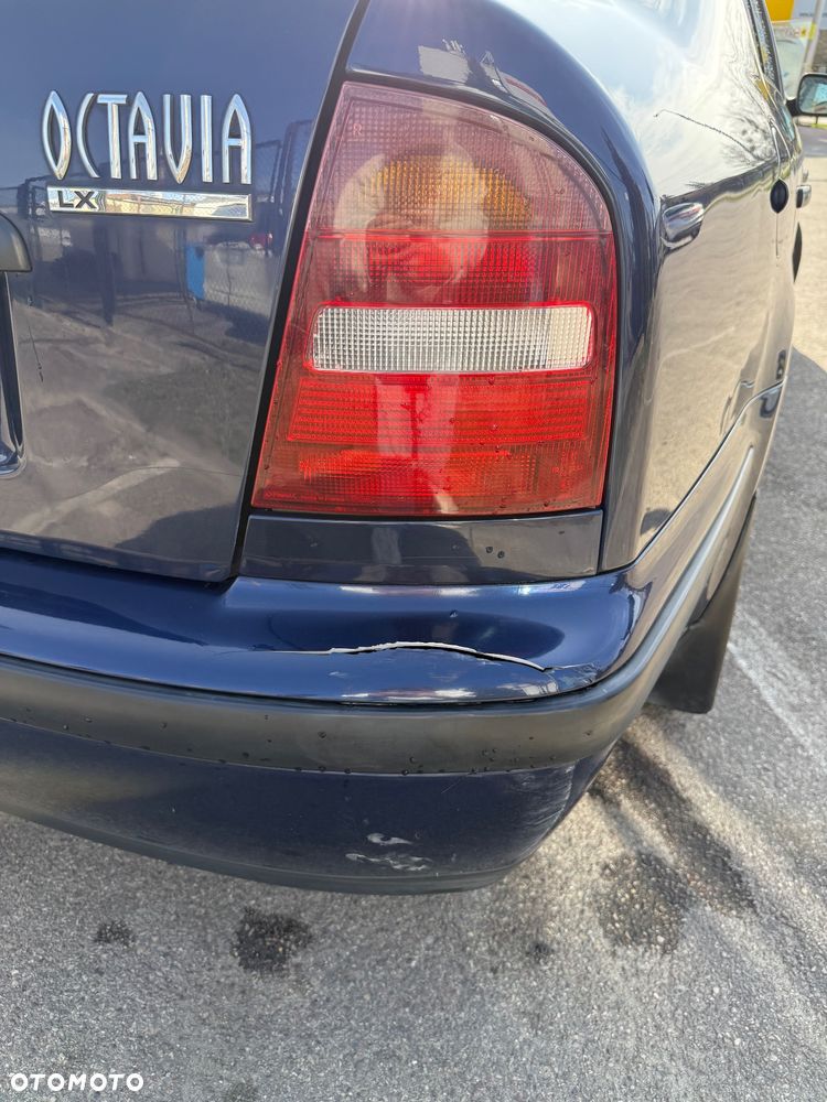 Skoda Octavia 1.6 LX - 15