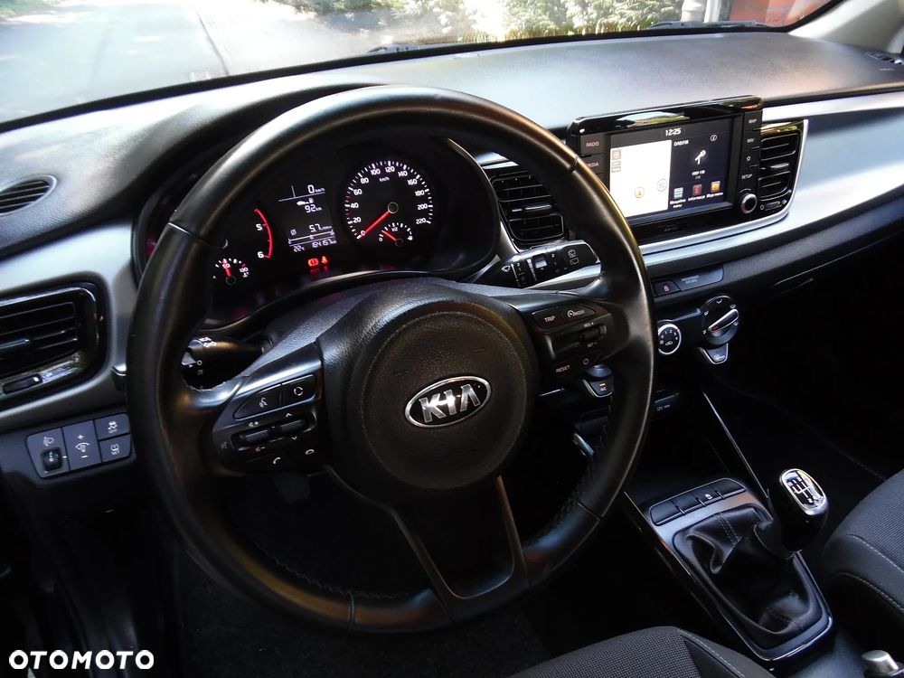 Kia Rio - 30