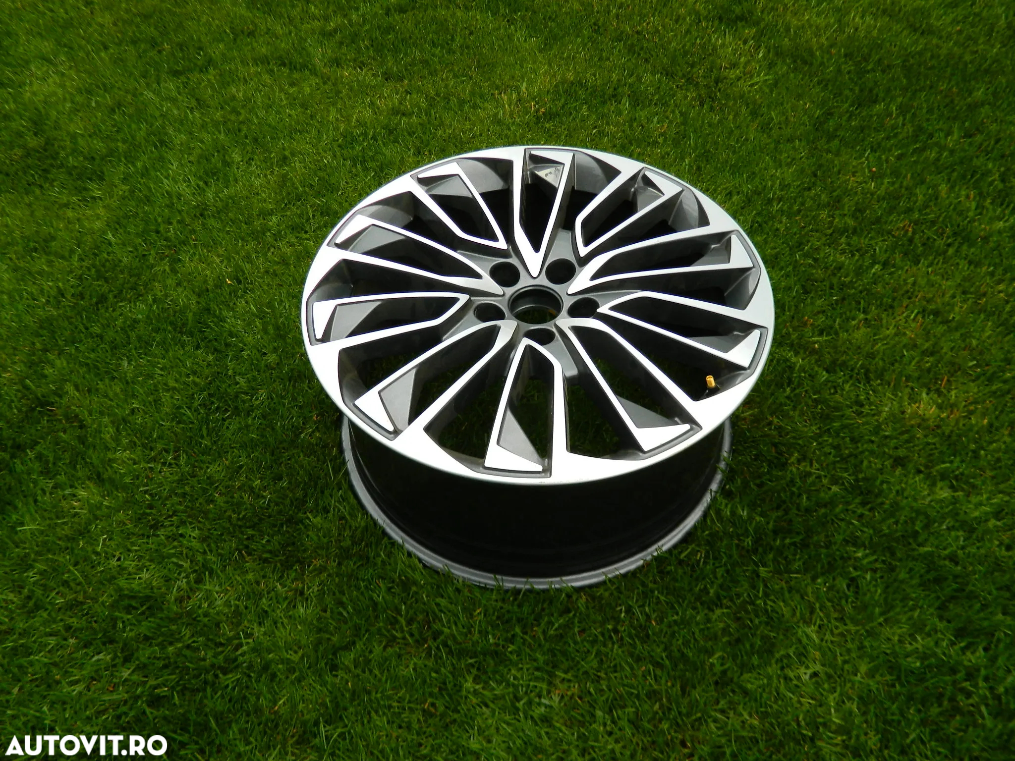 Janta pe 19'' Audi A6 4K cod 4K0601025EJ - 2
