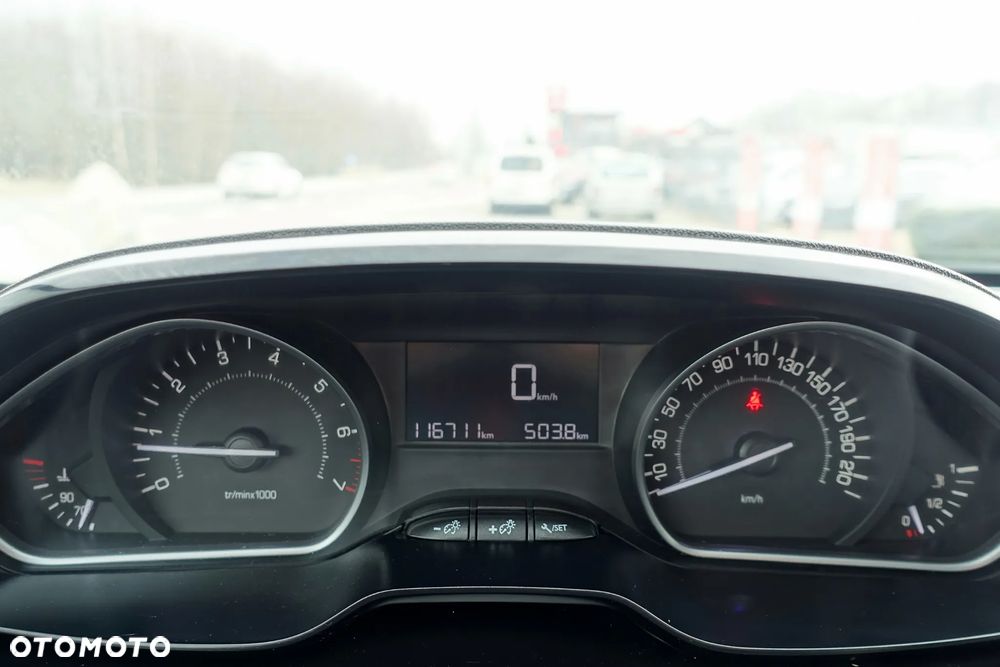 Peugeot 2008 1.2 Pure Tech Active - 15