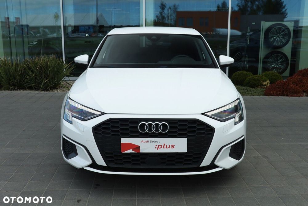 Audi A3 Sportback 35 TFSI S tronic - 4