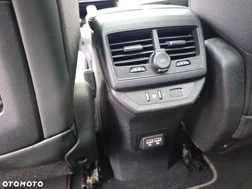 Peugeot 5008 1.6 PureTech GT Pack S&S EAT8 - 16