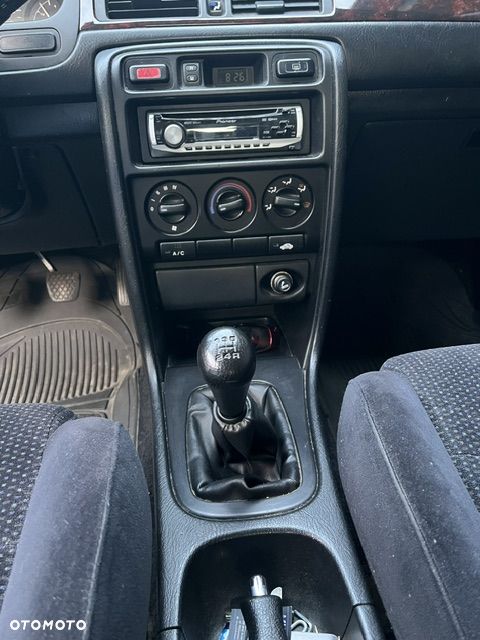 Honda Civic 1.4i - 7