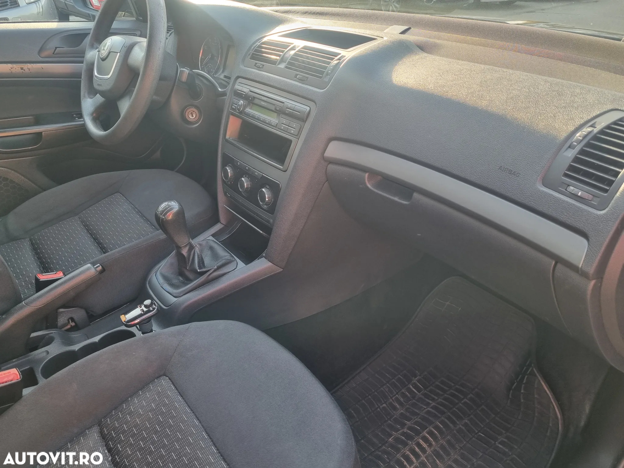 Skoda Octavia 1.4 Classic - 9